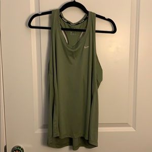 Nike tank